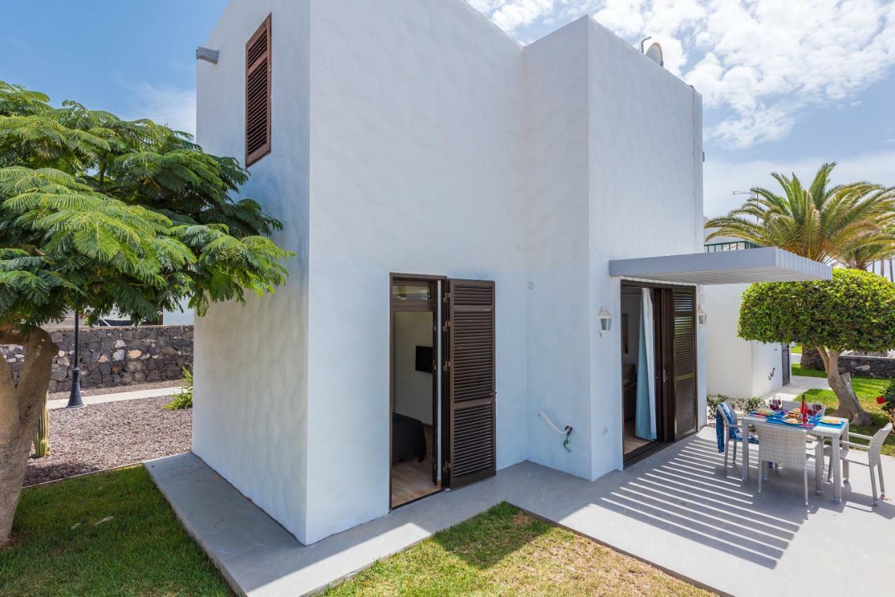 263 Precious Bungalow With Terrace, Free Wifi Playa de las Américas Buitenkant foto